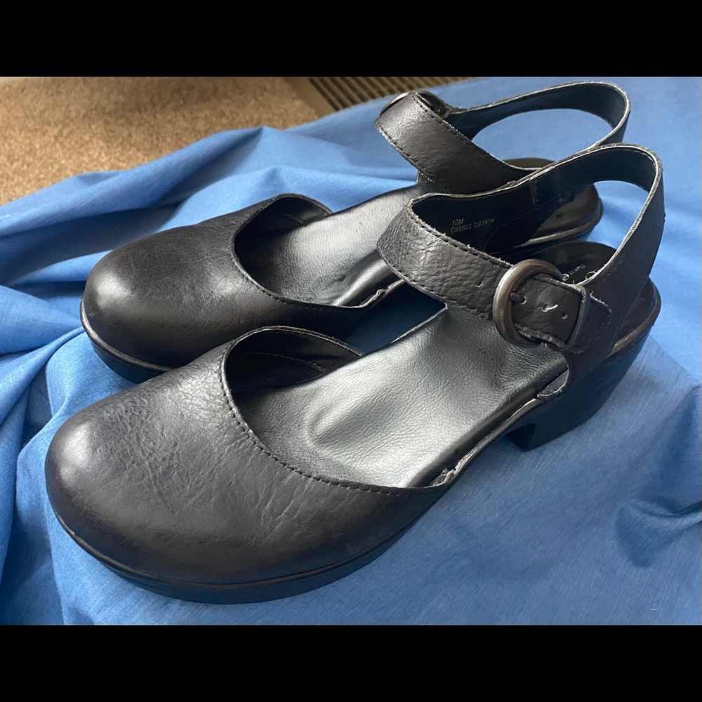 BOC Mary Jane Clog Size 10 Basically new! No signs of wear!